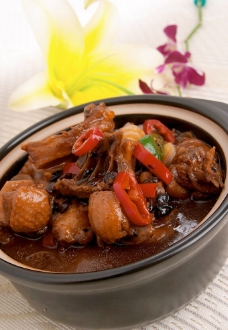 豆豉沙锅鸡图片