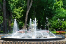 喷泉景观图片